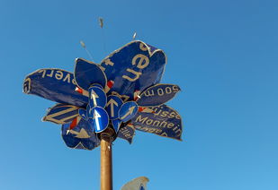 科技生活装饰画，融合艺术与科技的创新表达  第1张